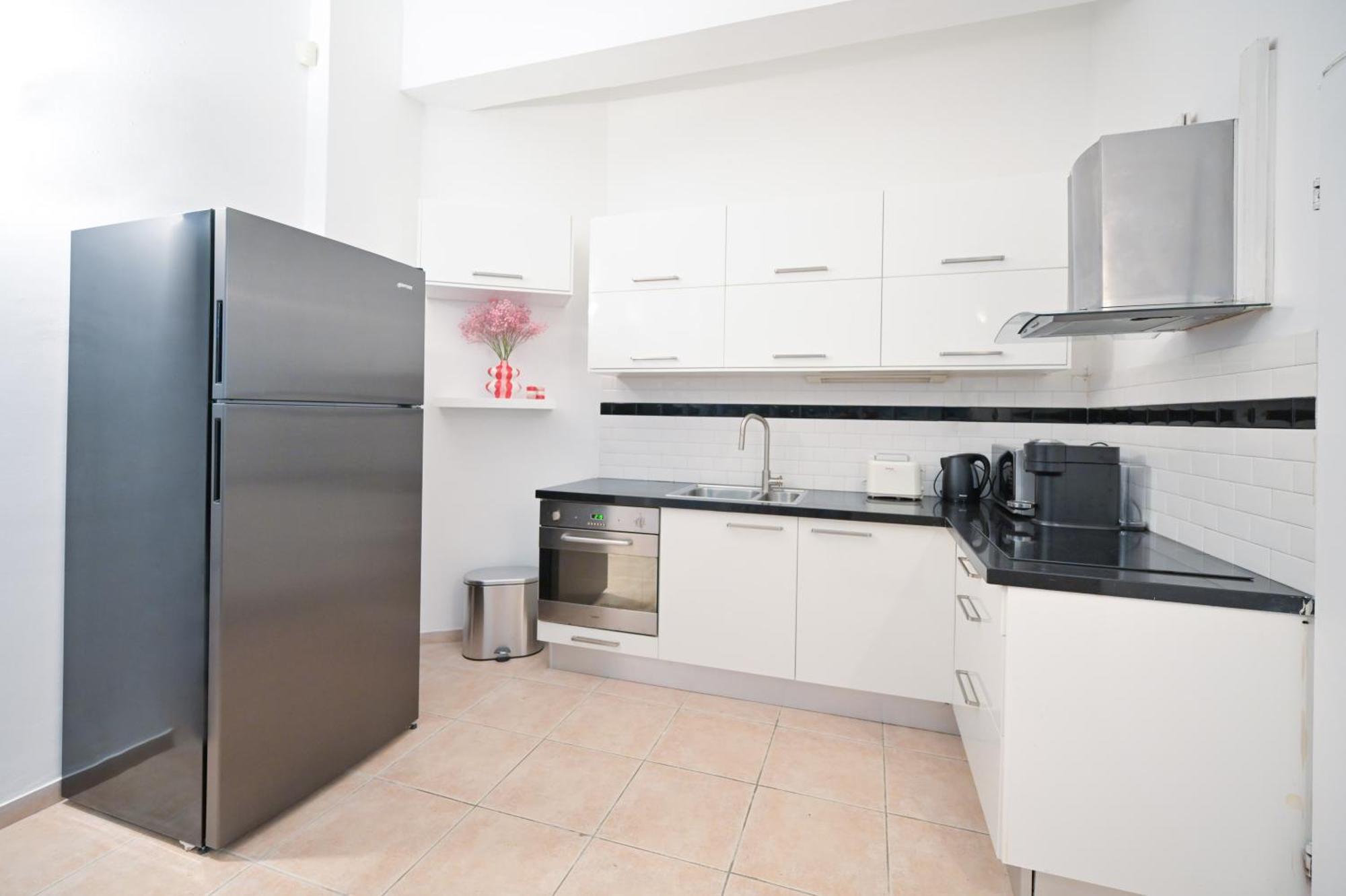 Apartment Beauty 3br In Shenkin By Holyguest *